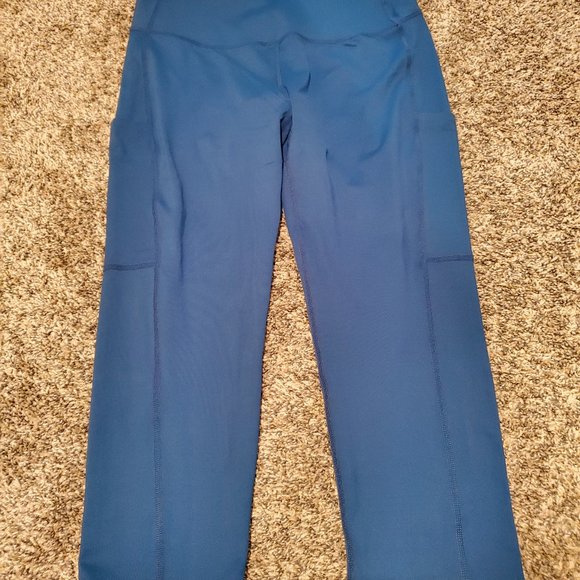 Ruby Ribbon Pants & Jumpsuits Ruby Ribbon Blue Cropped Leggings L